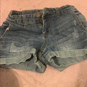 Short jeans